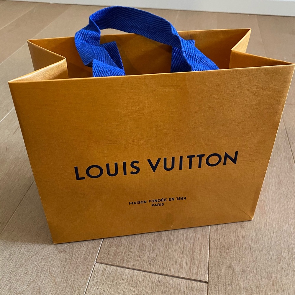Louis Vuitton Shopping Bag (8.7 x 7 in)